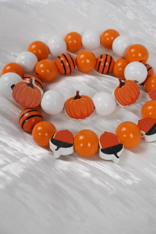 Halloween necklace for pets