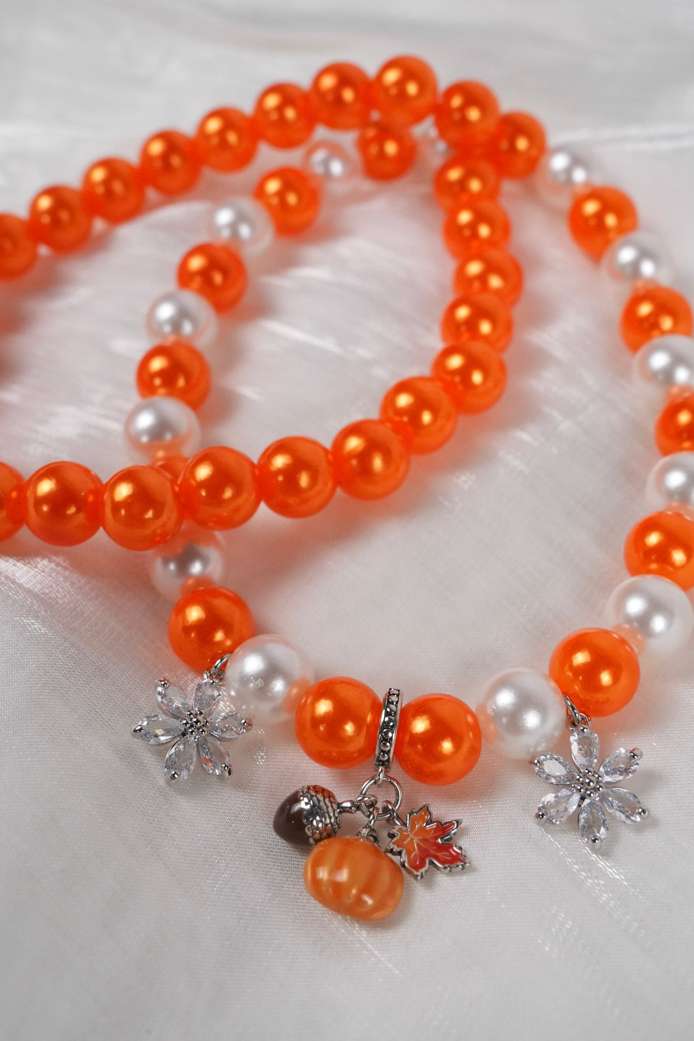 Festive pet necklace